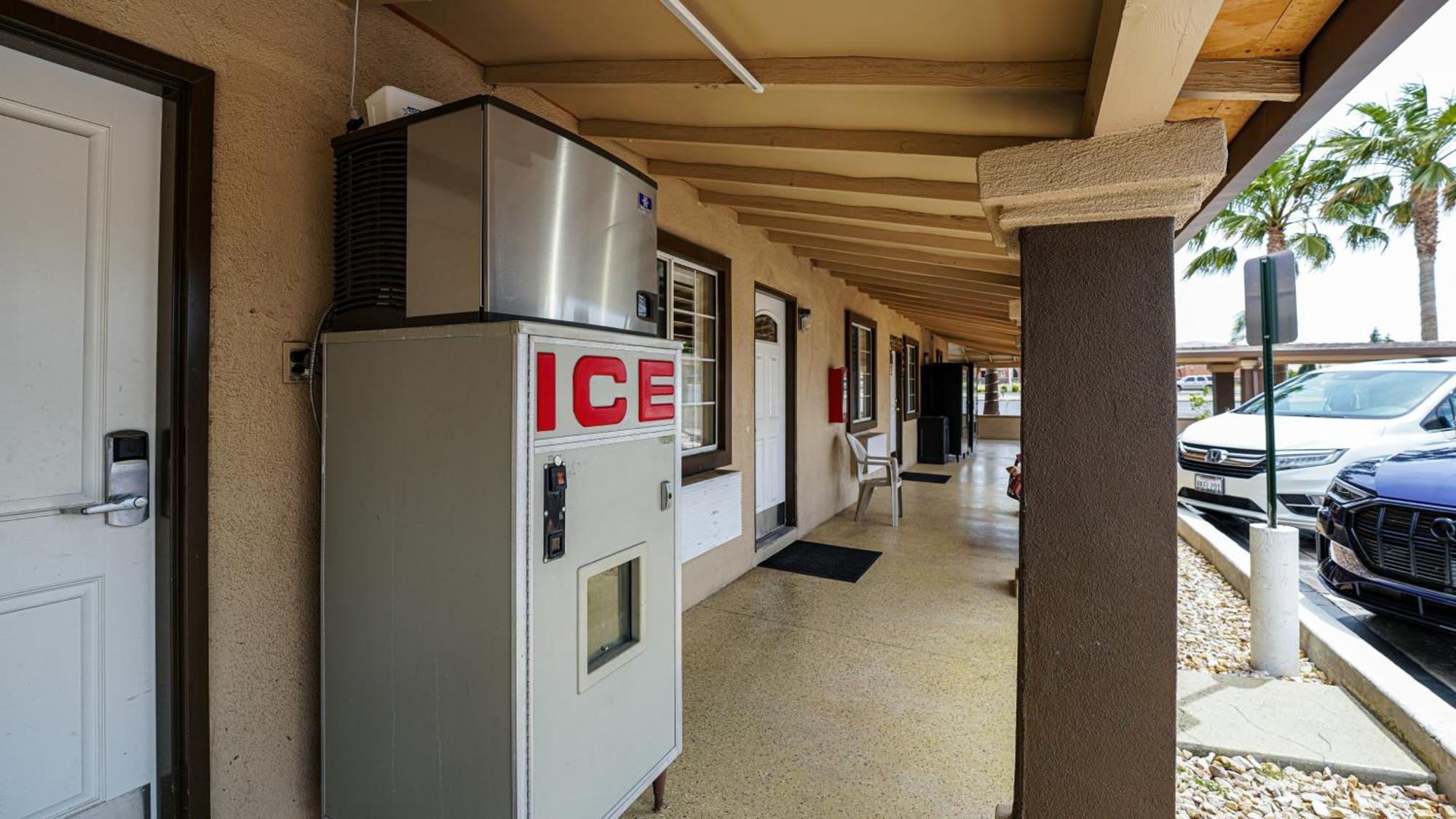 Americas Best Value Inn, Antioch Exterior foto