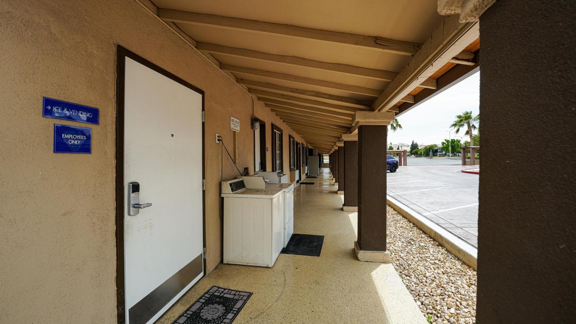 Americas Best Value Inn, Antioch Exterior foto